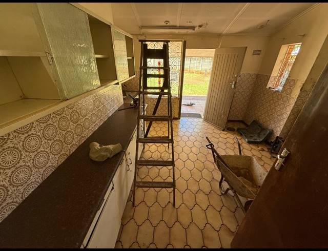 3 BEDROOM HOUSE FOR SALE IN VANDERBIJLPARK CW 1